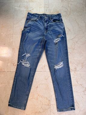 American Size 6 Eagle Outfitters Distressed Blue Skinny Jeans